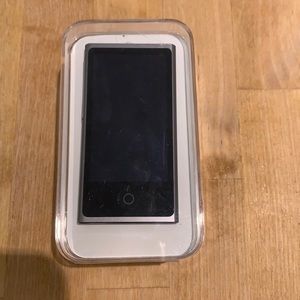 Grey 16GB iPod Nano 7th Gen